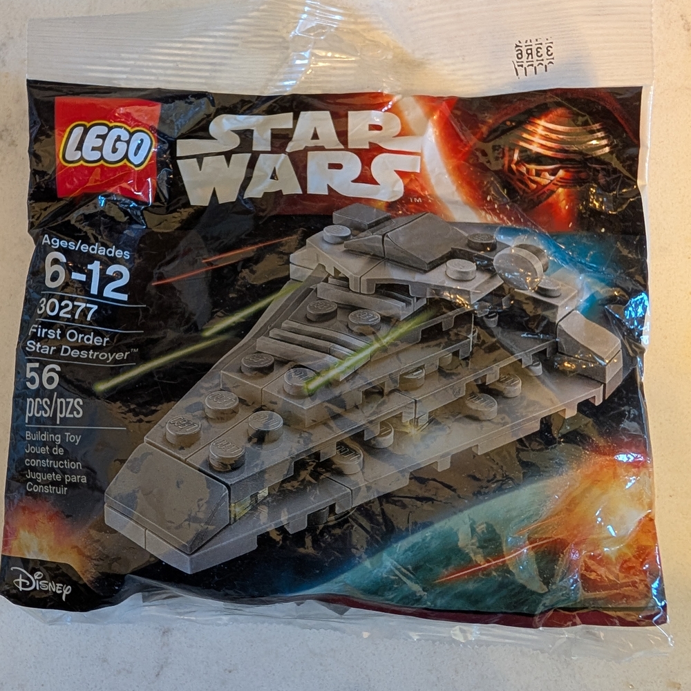 2016 Lego Star Wars (30277) First Order Star Destroyer Polybag